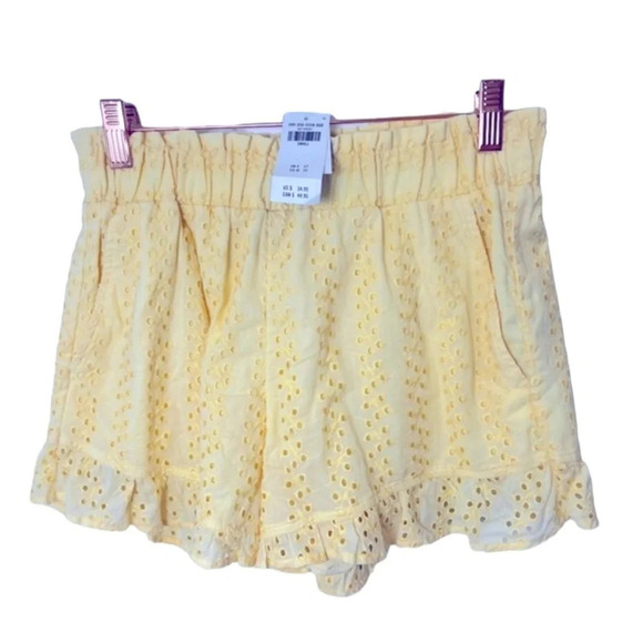 Hollister Yellow Eyelet Ultra High Rise Shorts NWT Size Small - Picture 1 of 3
